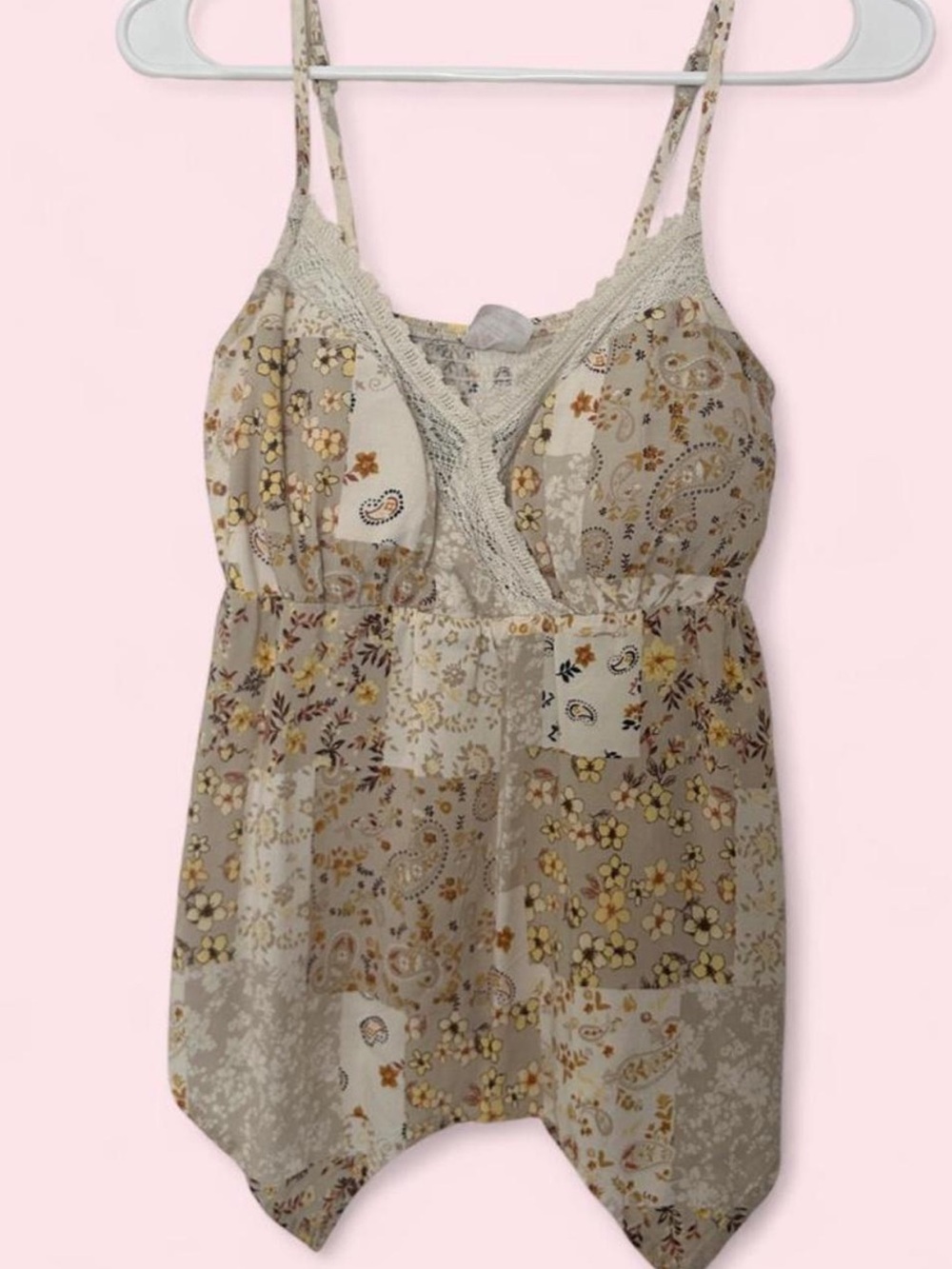 Floral Patchwork Lace-Trim Cami Top in Beige